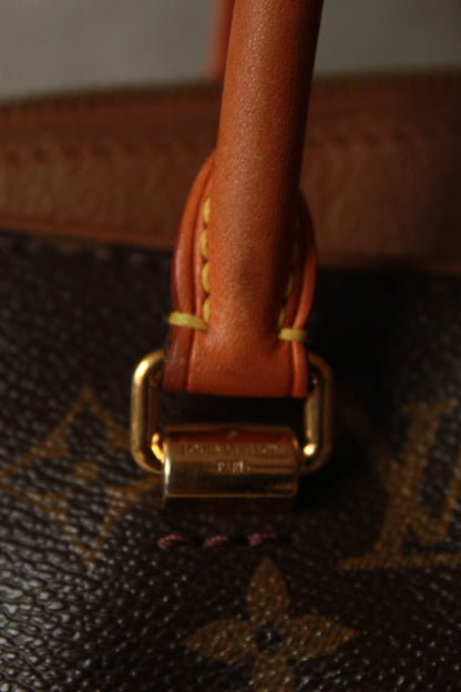 Louis Vuitton Pallas MM