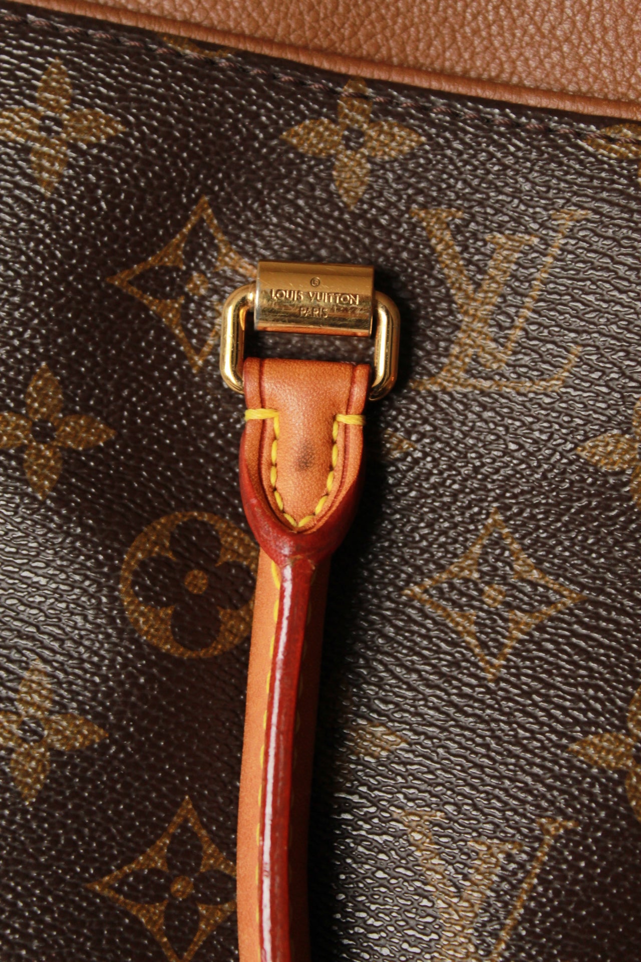 Louis Vuitton Pallas MM