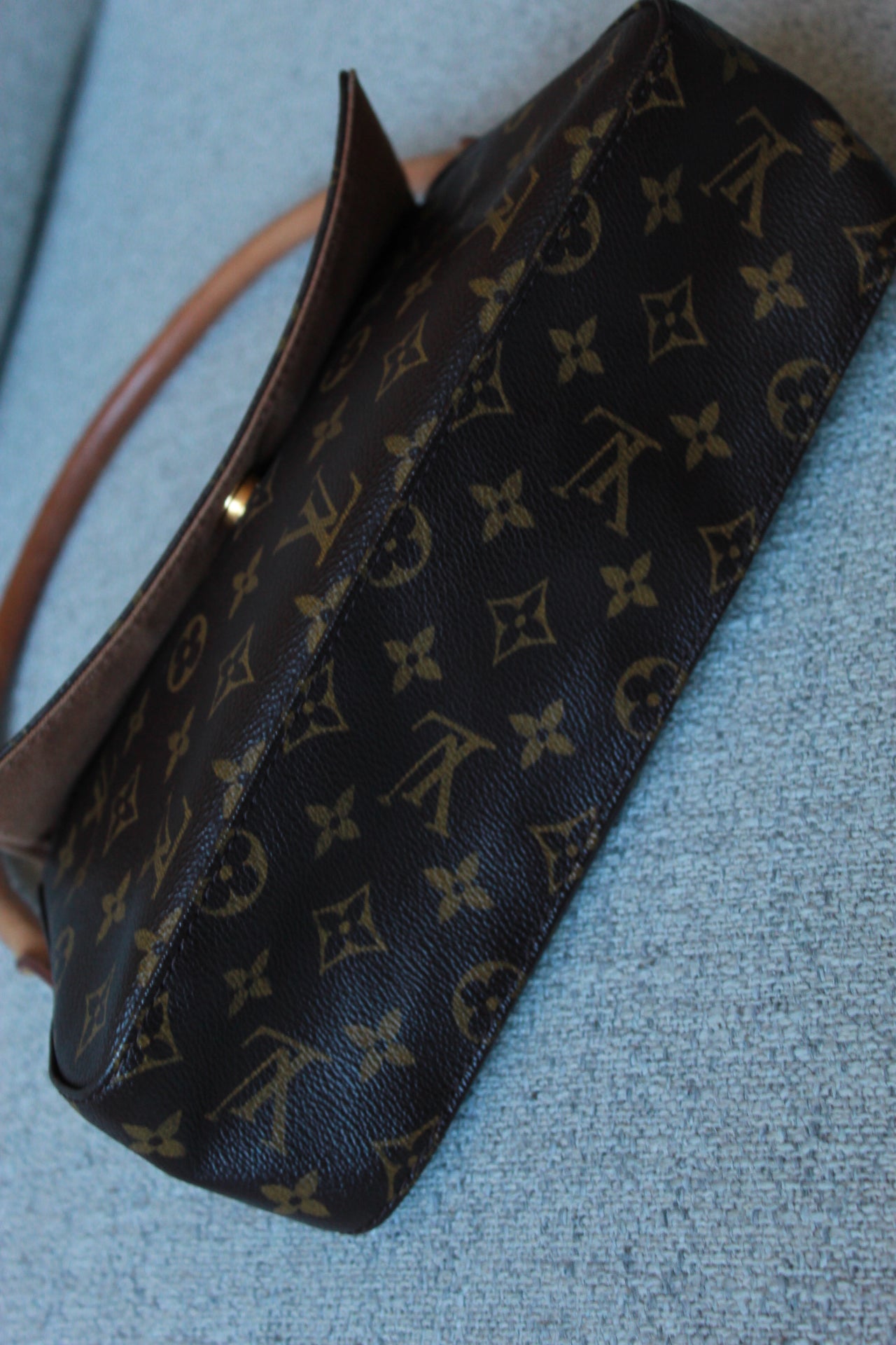 Louis Vuitton Looping