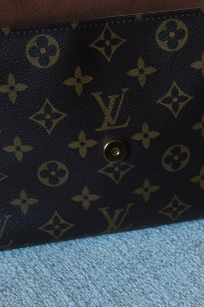 Louis Vuitton Looping