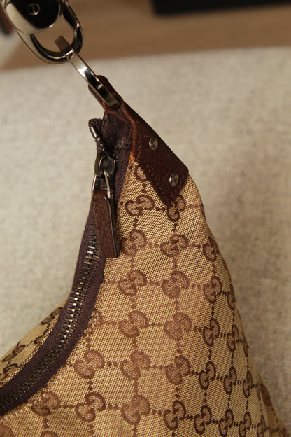 Gucci Lock Canvas