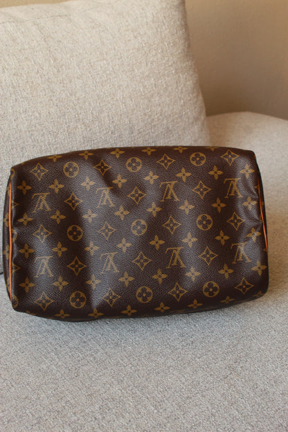 Louis Vuitton Speedy 30