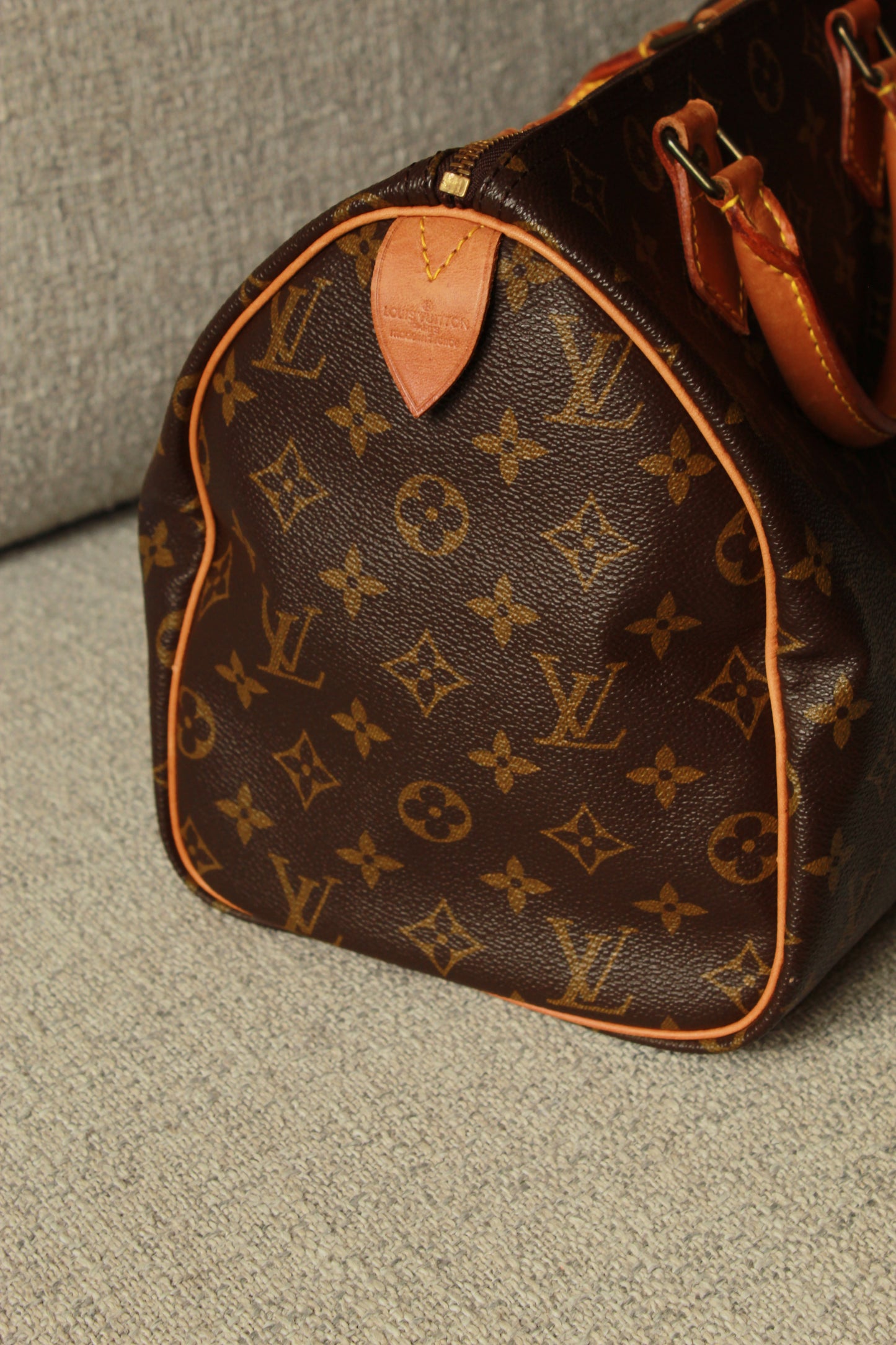 Louis Vuitton Speedy 30