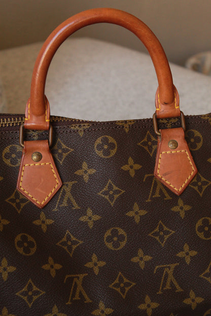Louis Vuitton Speedy 30