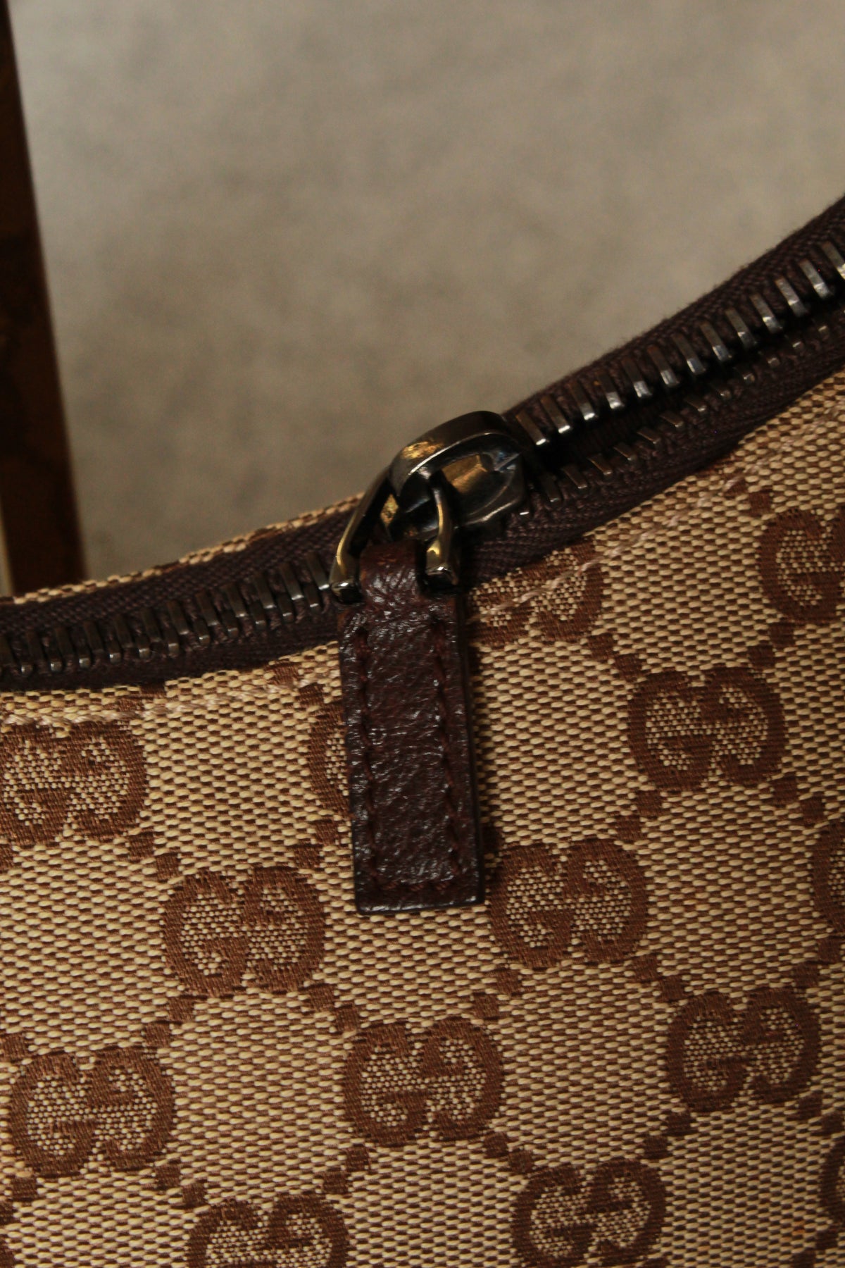 Gucci Lock Canvas