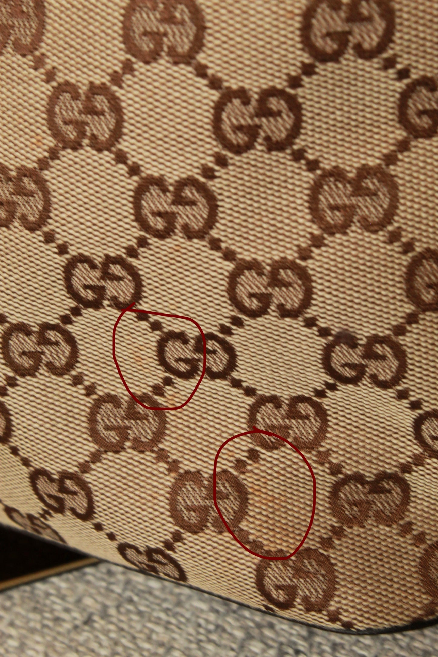 Gucci Lock Canvas