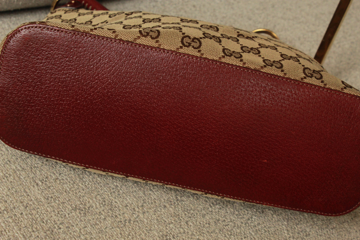 Gucci Lock Canvas